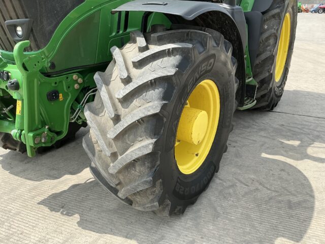 John Deere 6195R Premium Edition Tractor (ST23509)