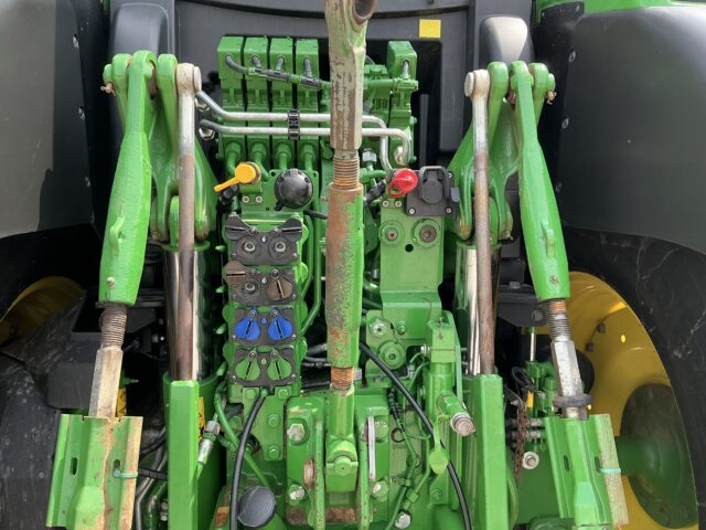John Deere 6195R Premium Edition Tractor (ST23509)