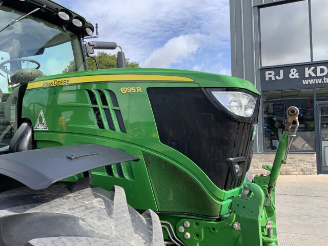 John Deere 6195R Tractor (ST23689)