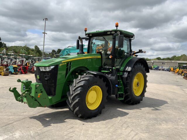 John Deere 8370R Tractor (ST23424)