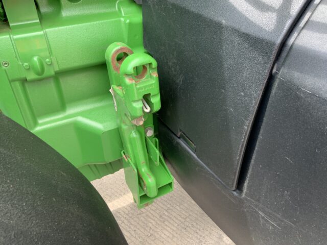 John Deere 8370R Tractor (ST23424)