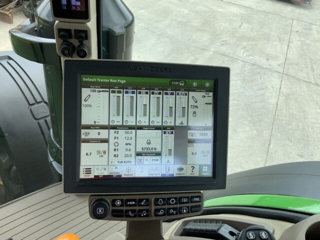 John Deere 8370R Tractor (ST23424)