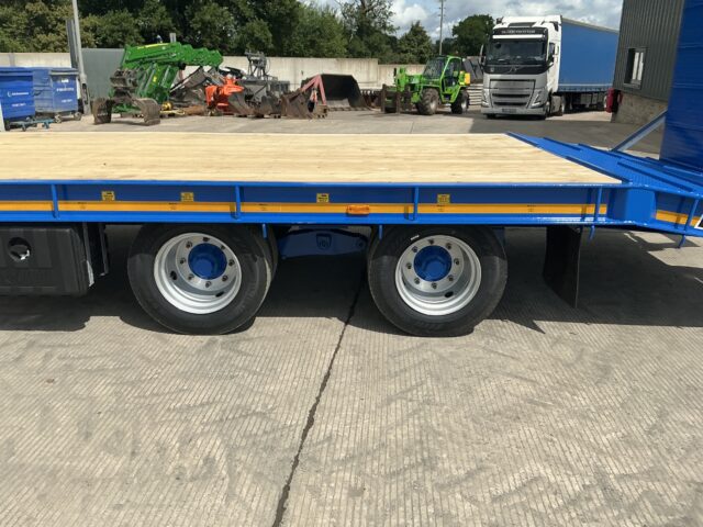 JPM Blue 24ft Low Loader (ST23627)