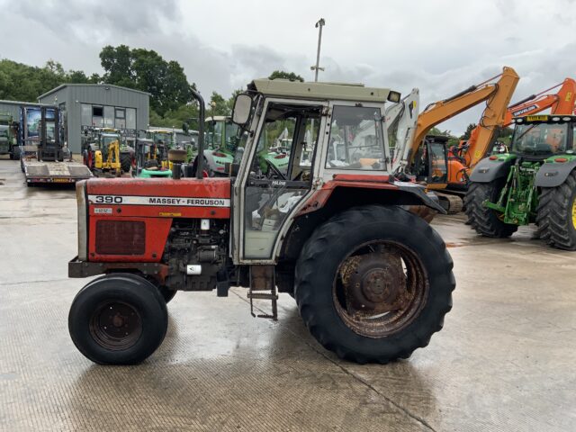 Massey Ferguson 390 2WD Tractor (ST22904)