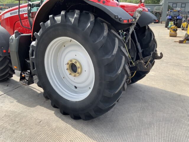 Massey Ferguson 6490 Dyna 6 Tractor (ST23725)
