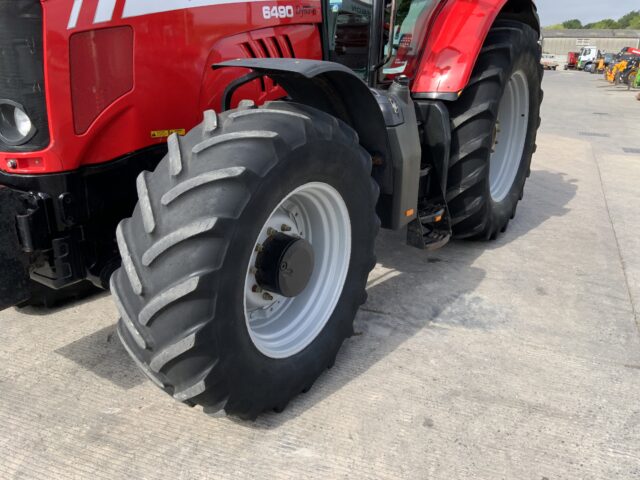Massey Ferguson 6490 Dyna 6 Tractor (ST23725)