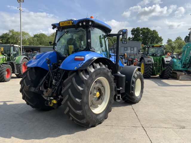 New Holland T7.260 Tractor (ST23278)