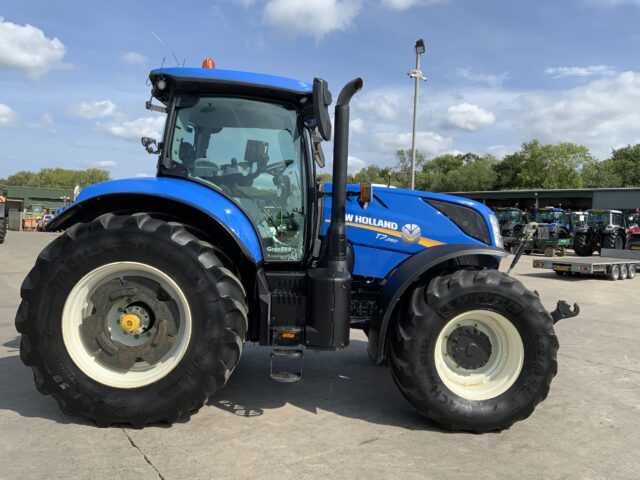 New Holland T7.260 Tractor (ST23278)