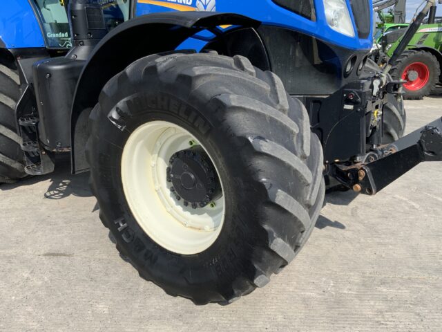 New Holland T7.260 Tractor (ST23278)
