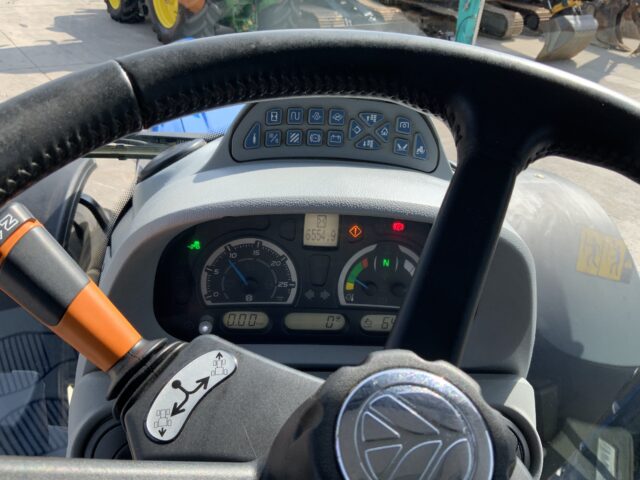 New Holland T7.260 Tractor (ST23278)