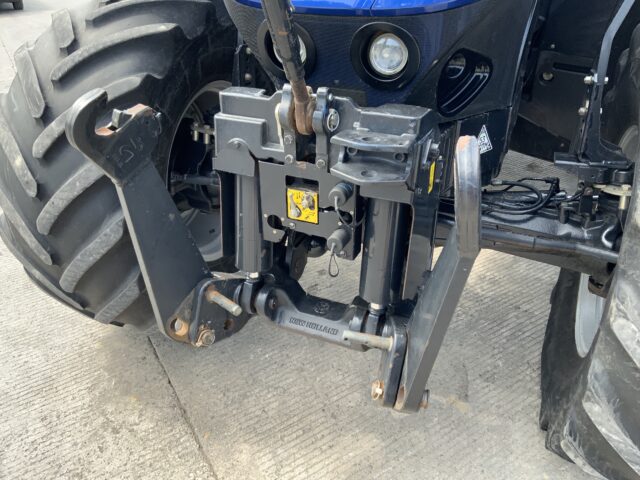 New Holland T7.270 Blue Power Tractor (ST23566)