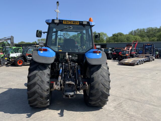 New Holland TM150 Tractor (ST22957)