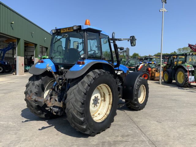 New Holland TM150 Tractor (ST22957)