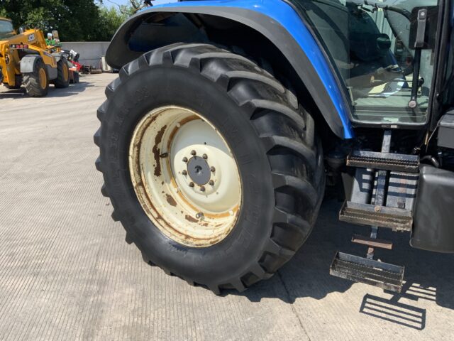 New Holland TM150 Tractor (ST22957)