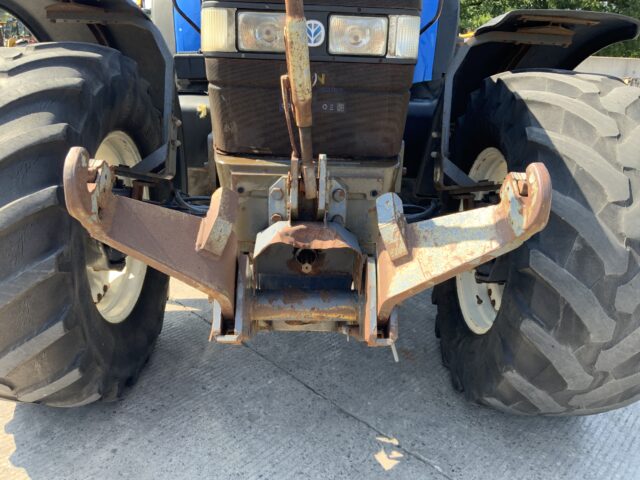 New Holland TM150 Tractor (ST22957)