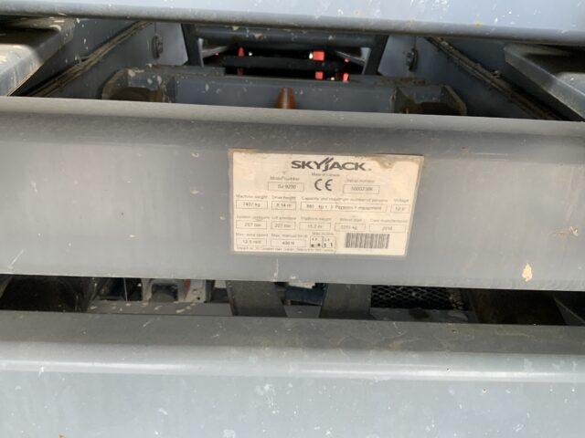 Sky Jack SJ9250RT Scissor Lift (ST22202)