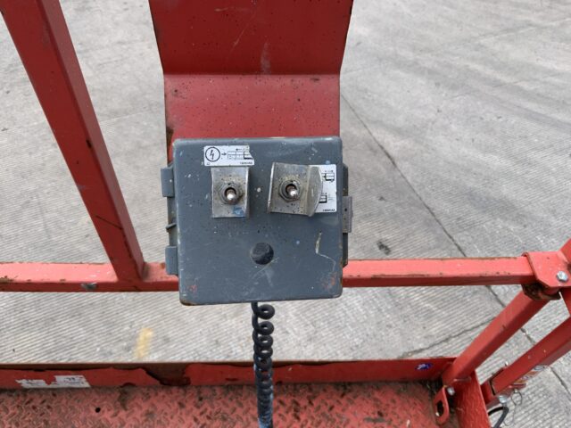 Sky Jack SJ9250RT Scissor Lift (ST22202)