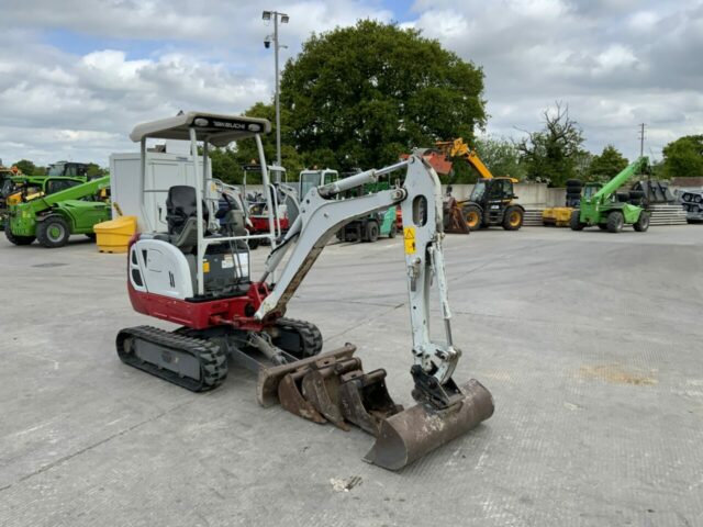 Takeuchi TB216 Digger (ST23295)