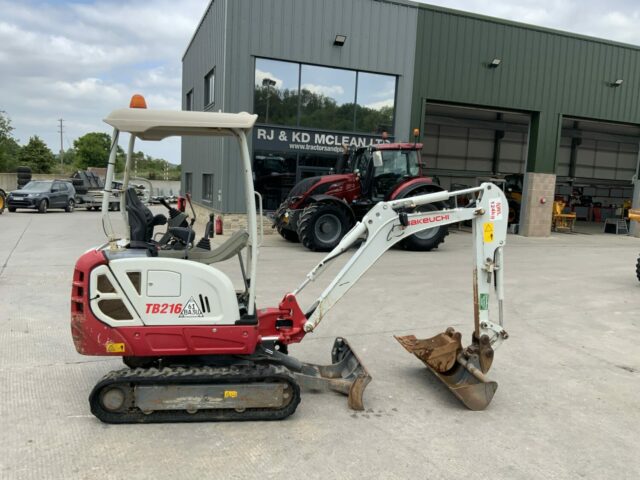 Takeuchi TB216 Digger (ST23316)