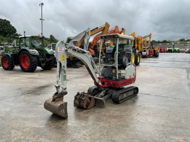 Takeuchi TB216 Digger (ST23359)