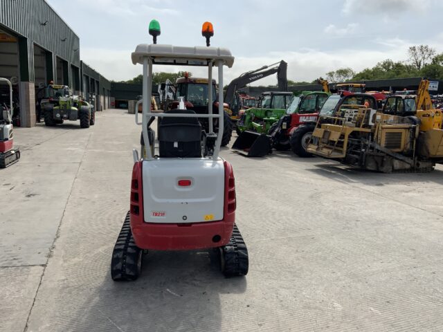 Takeuchi TB216 Digger (ST23622)
