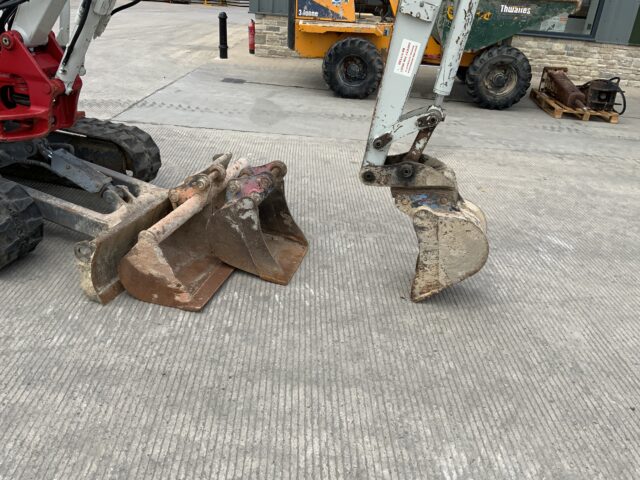 Takeuchi TB230 Digger (ST23664)