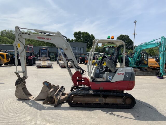 Takeuchi TB250 Digger (ST23663)
