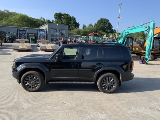 Toyota Land Cruiser *VAT Q* (ST22554)