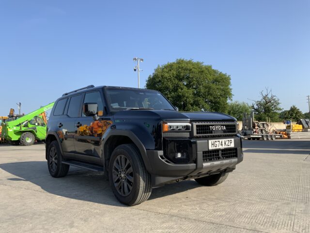 Toyota Land Cruiser *VAT Q* (ST22554)