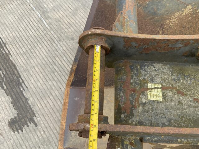 V Bucket To Suit 6-8 Tonne Excavator