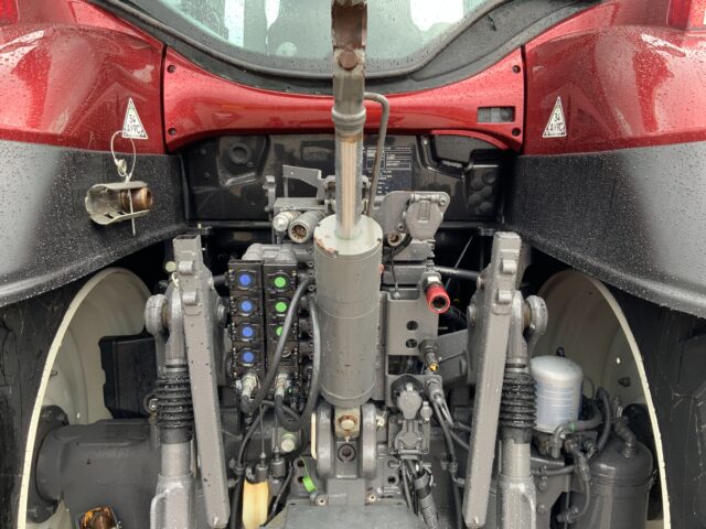 Valtra T214 Versu Tractor (ST23655)