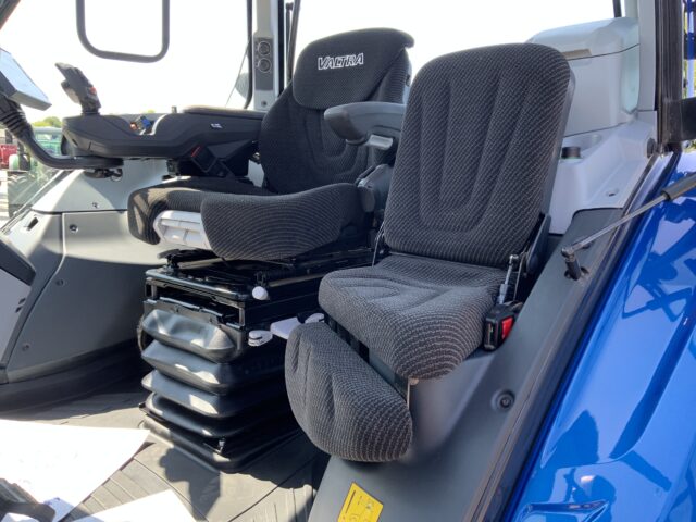 Valtra T215 Direct Tractor (ST23688)