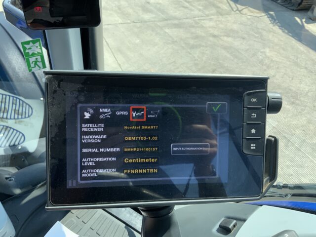 Valtra T215 Direct Tractor (ST23688)