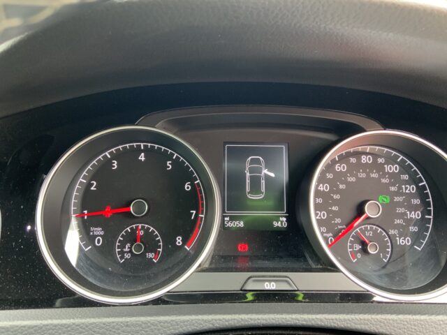 Volkswagen Golf 1.5 TSI EVO R-Line DSG