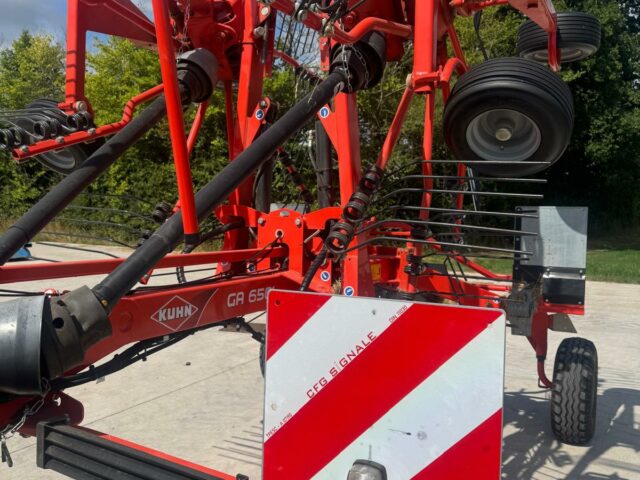Kuhn GA6501 Hay rake (ST22324)