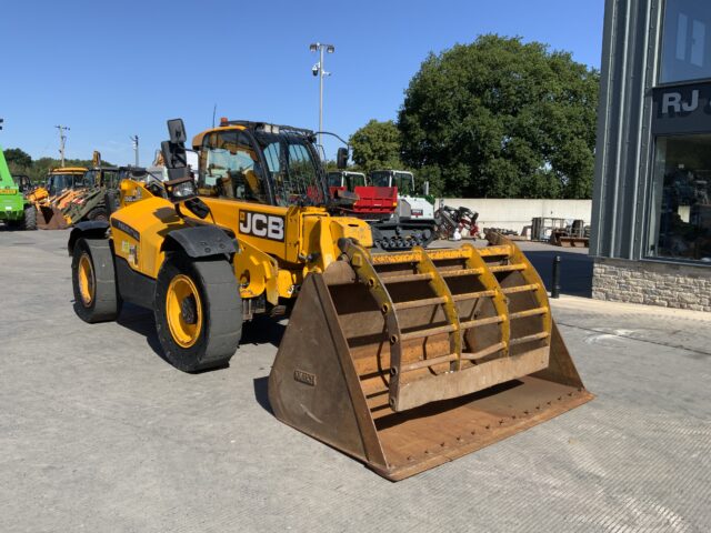 JCB 560-80 Industrial Telehandler (ST23086)