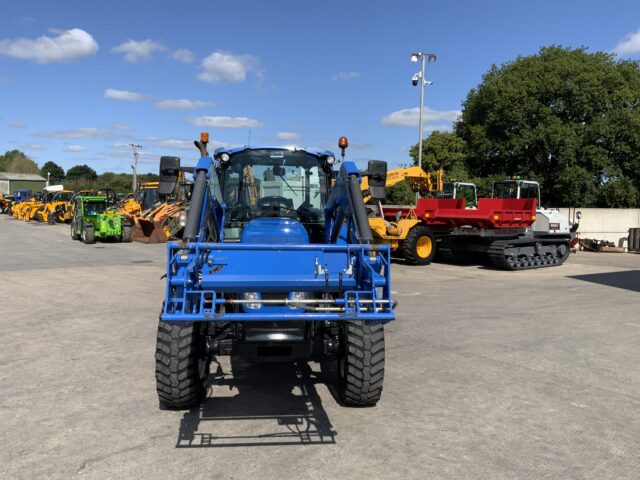 New Holland T5.95 Tractor (ST23761)