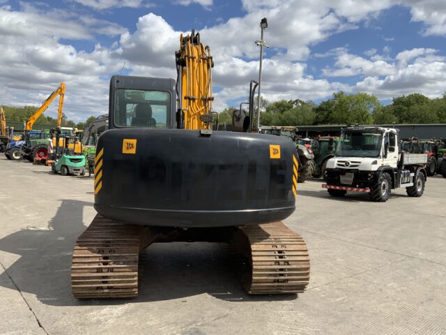JCB JS130 LC Digger