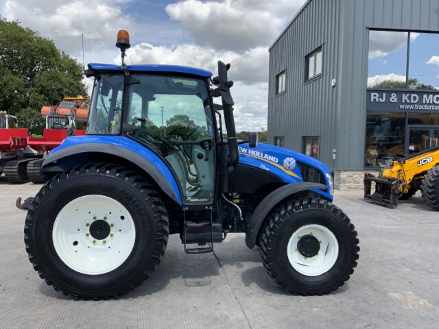 New Holland T5.95 Tractor (ST23758)