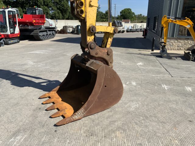 Komatsu PC138 US-8 Digger (ST23803)