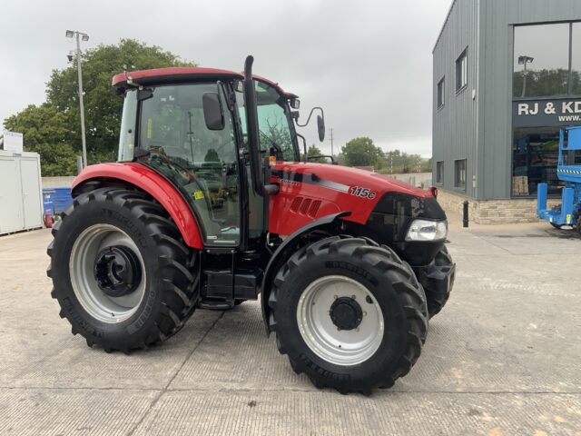 Case 115c Farmall (ST23883)