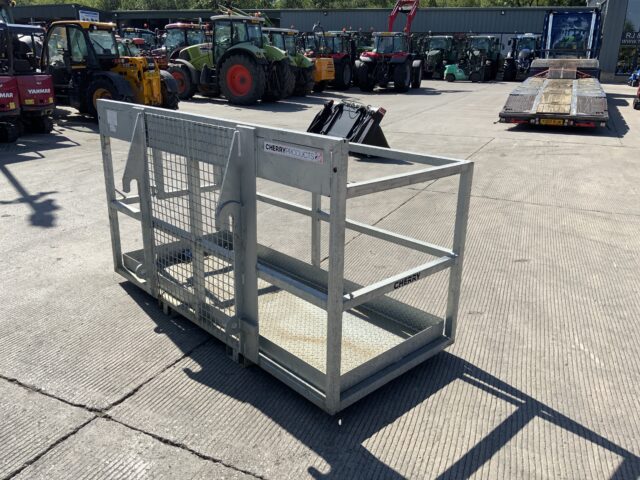 Cherry Product CM24D/8 Man Cage