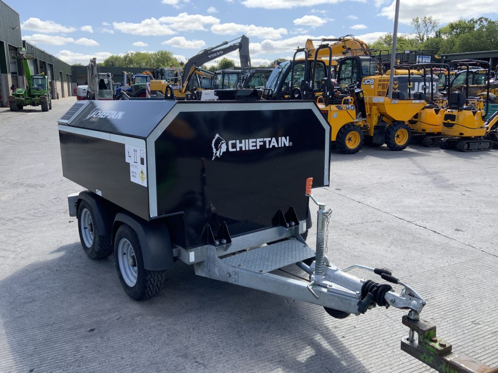 Chieftan Black Twin Axle 1000 Litre Fuel Bowser