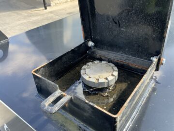 Chieftan Black Twin Axle 1000 Litre Fuel Bowser