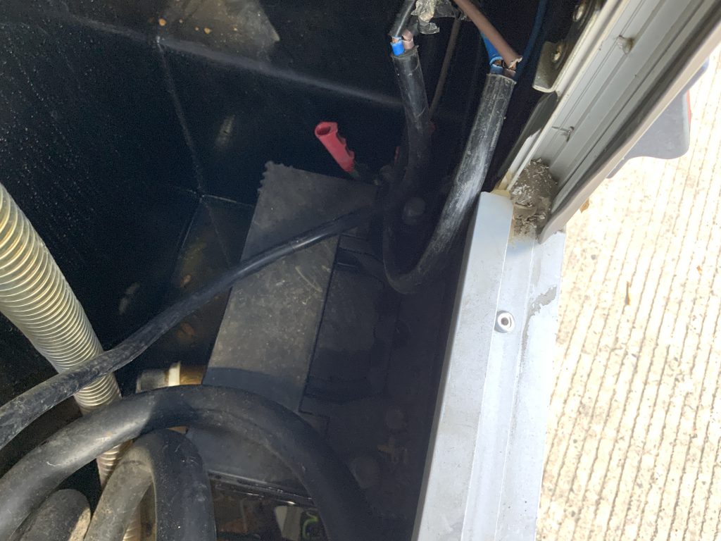 Chieftan Black Twin Axle 1000 Litre Fuel Bowser