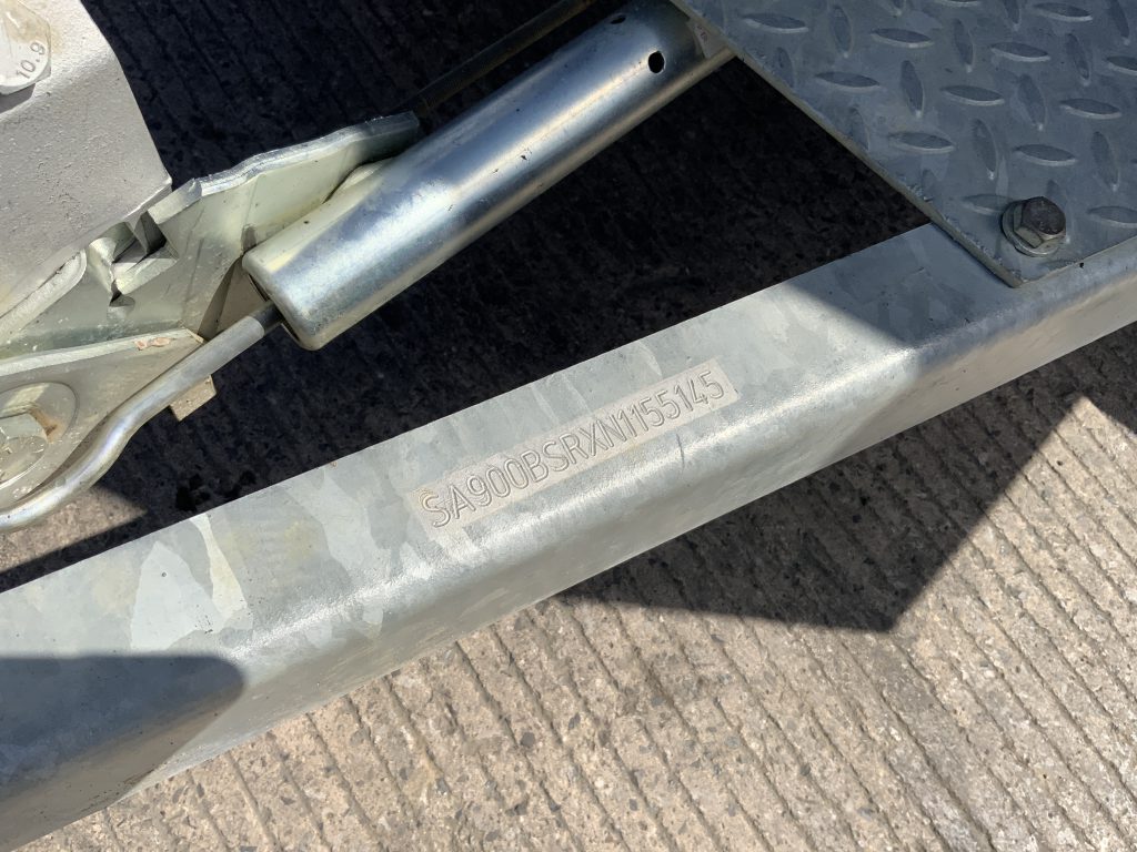 Chieftan Black Twin Axle 1000 Litre Fuel Bowser