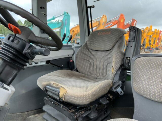 Claas Axion 820 Digger (ST20874)