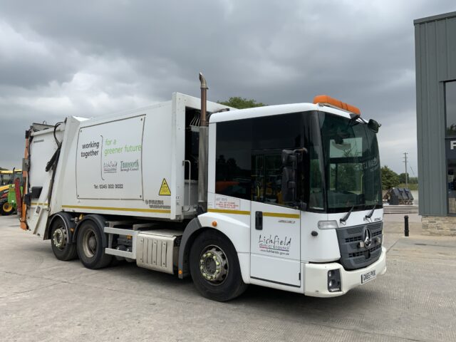 Dennis Eagle Elite 6 Bin Lorry (ST22882)