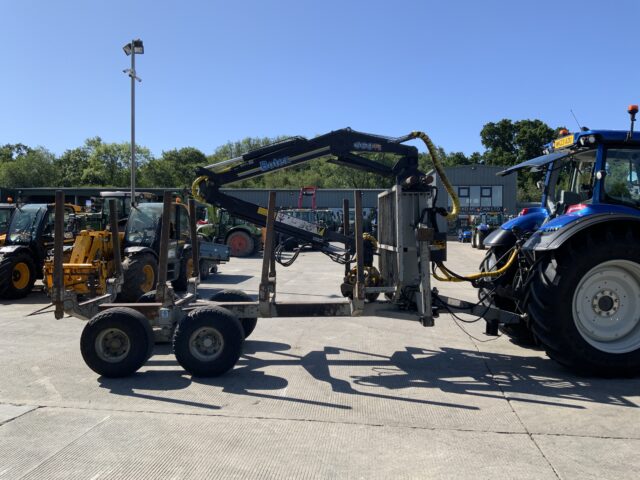 EFM 11 TEU Forestry Trailer Complete With Botex 560 TL Crane (ST23739)