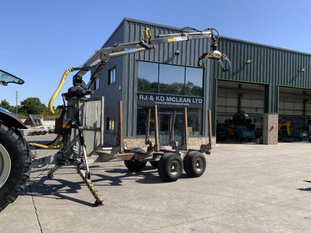 EFM 11 TEU Forestry Trailer Complete With Botex 560 TL Crane (ST23739)
